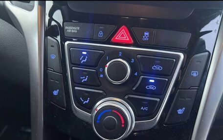 Hyundai i30 II рестайлинг, 2012 год, 1 100 000 рублей, 23 фотография