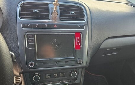 Volkswagen Polo VI (EU Market), 2018 год, 890 000 рублей, 3 фотография