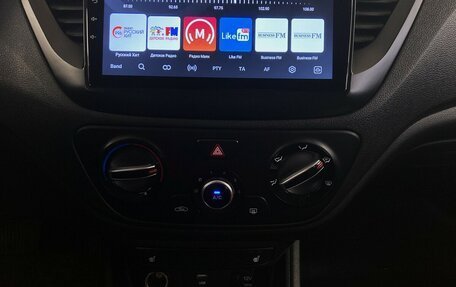 Hyundai Solaris II рестайлинг, 2021 год, 1 600 000 рублей, 8 фотография