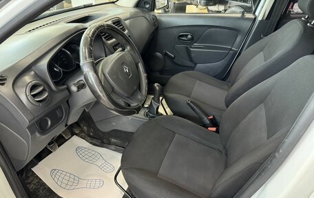 Renault Logan II, 2017 год, 578 000 рублей, 15 фотография