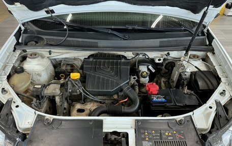 Renault Logan II, 2017 год, 578 000 рублей, 12 фотография