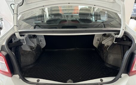 Renault Logan II, 2017 год, 578 000 рублей, 11 фотография