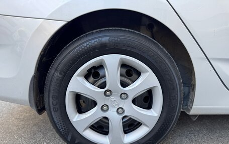 Hyundai Solaris II рестайлинг, 2014 год, 735 000 рублей, 3 фотография