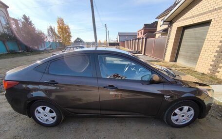 Hyundai Solaris II рестайлинг, 2015 год, 935 000 рублей, 1 фотография