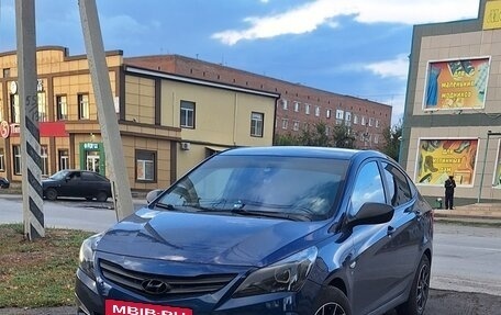 Hyundai Solaris II рестайлинг, 2014 год, 980 000 рублей, 2 фотография