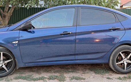 Hyundai Solaris II рестайлинг, 2014 год, 980 000 рублей, 15 фотография