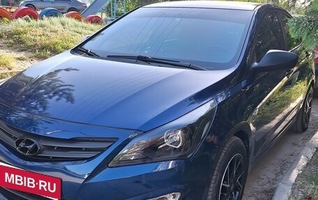 Hyundai Solaris II рестайлинг, 2014 год, 980 000 рублей, 6 фотография