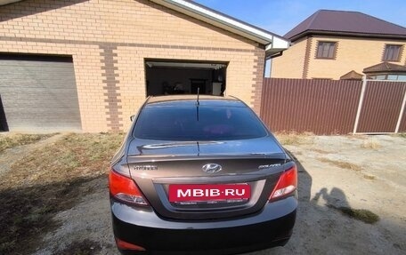 Hyundai Solaris II рестайлинг, 2015 год, 935 000 рублей, 4 фотография