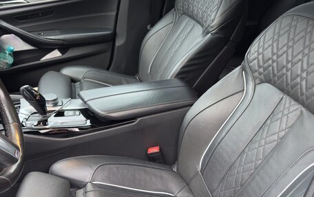 BMW 5 серия, 2019 год, 4 900 000 рублей, 13 фотография