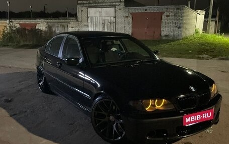 BMW 3 серия, 2004 год, 720 000 рублей, 5 фотография