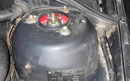 BMW 3 серия, 2004 год, 720 000 рублей, 16 фотография