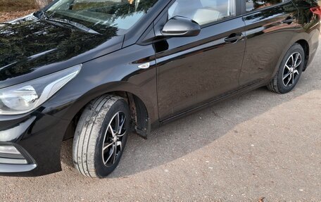 Hyundai Solaris II рестайлинг, 2017 год, 1 339 000 рублей, 9 фотография