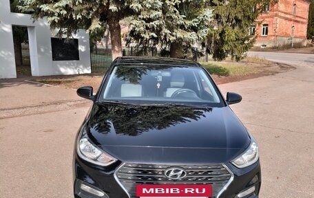 Hyundai Solaris II рестайлинг, 2017 год, 1 339 000 рублей, 11 фотография