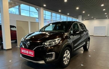 Renault Kaptur I рестайлинг, 2017 год, 1 215 000 рублей, 7 фотография