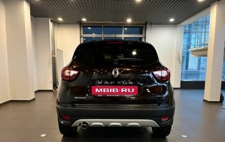 Renault Kaptur I рестайлинг, 2017 год, 1 215 000 рублей, 4 фотография