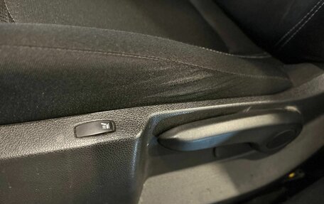 Renault Kaptur I рестайлинг, 2017 год, 1 215 000 рублей, 29 фотография