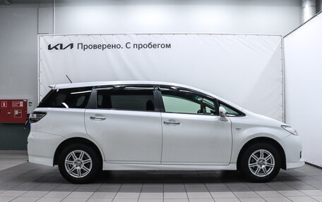 Toyota Wish II, 2014 год, 1 350 000 рублей, 5 фотография