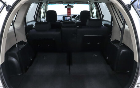 Toyota Wish II, 2014 год, 1 350 000 рублей, 23 фотография