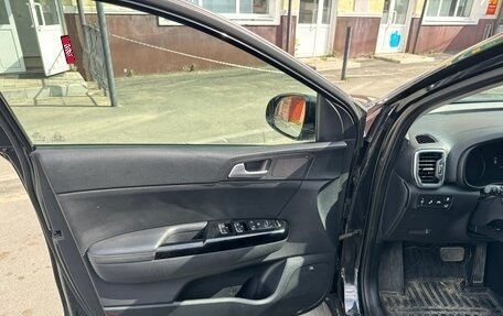 KIA Sportage IV рестайлинг, 2016 год, 2 100 000 рублей, 9 фотография