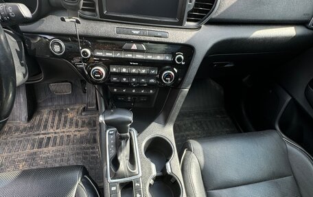 KIA Sportage IV рестайлинг, 2016 год, 2 100 000 рублей, 8 фотография