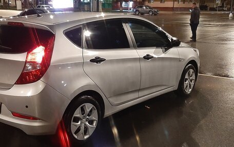 Hyundai Solaris II рестайлинг, 2016 год, 870 000 рублей, 7 фотография