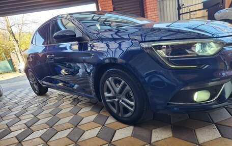 Renault Megane IV, 2019 год, 1 620 000 рублей, 2 фотография