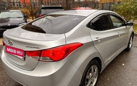 Hyundai Elantra V, 2011 год, 890 000 рублей, 8 фотография