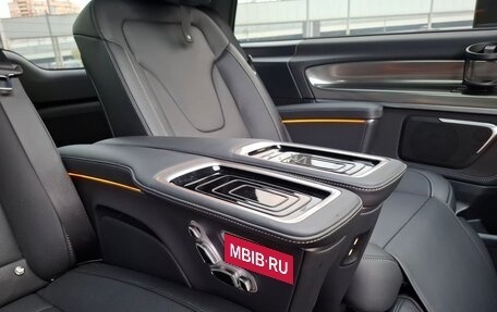 Mercedes-Benz V-Класс, 2023 год, 10 990 000 рублей, 30 фотография