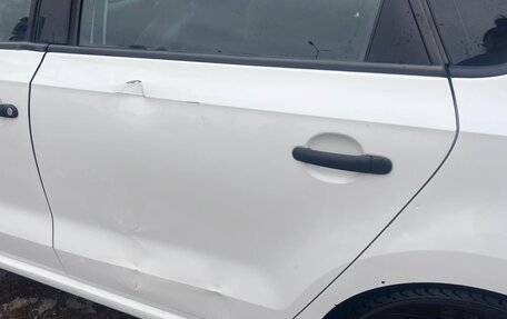 Volkswagen Polo VI (EU Market), 2012 год, 500 000 рублей, 8 фотография