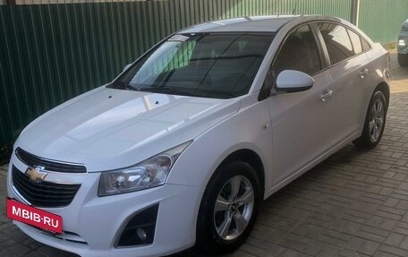 Chevrolet Cruze II, 2013 год, 805 000 рублей, 2 фотография