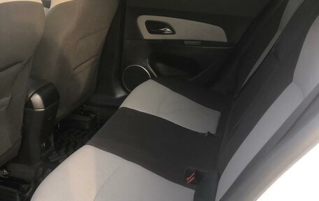 Chevrolet Cruze II, 2013 год, 805 000 рублей, 10 фотография