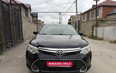 Toyota Camry, 2015 год, 1 550 000 рублей, 2 фотография