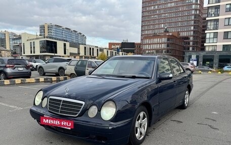 Mercedes-Benz E-Класс, 1999 год, 360 000 рублей, 5 фотография