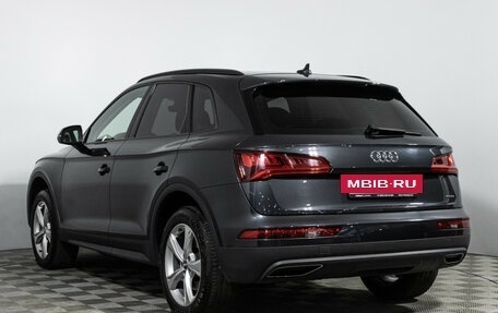 Audi Q5, 2018 год, 3 659 700 рублей, 7 фотография