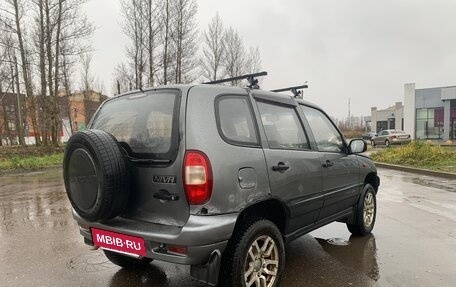 Chevrolet Niva I рестайлинг, 2004 год, 159 000 рублей, 4 фотография