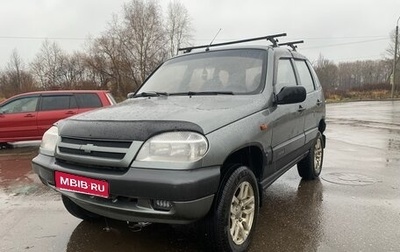 Chevrolet Niva I рестайлинг, 2004 год, 159 000 рублей, 1 фотография