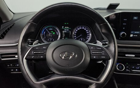 Hyundai Sonata VIII, 2021 год, 1 800 000 рублей, 13 фотография