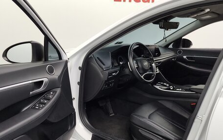 Hyundai Sonata VIII, 2021 год, 1 800 000 рублей, 10 фотография