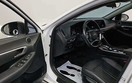 Hyundai Sonata VIII, 2021 год, 1 800 000 рублей, 9 фотография