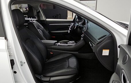 Hyundai Sonata VIII, 2021 год, 1 800 000 рублей, 12 фотография