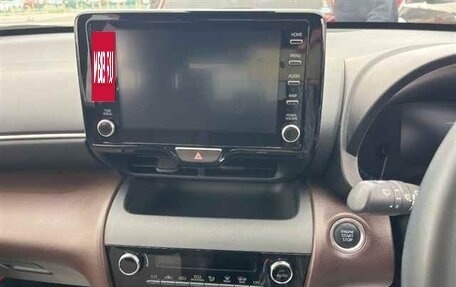 Toyota Yaris Cross, 2021 год, 1 700 000 рублей, 4 фотография