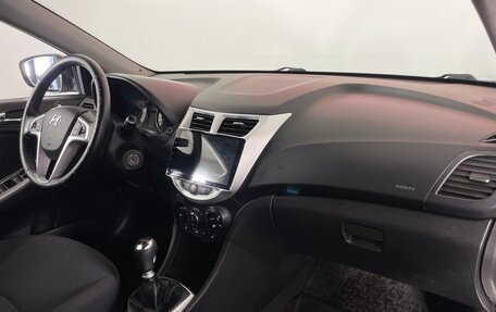 Hyundai Solaris II рестайлинг, 2011 год, 592 000 рублей, 9 фотография