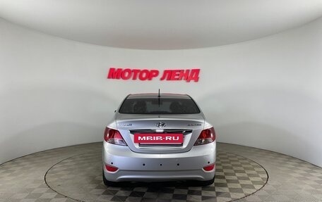 Hyundai Solaris II рестайлинг, 2011 год, 592 000 рублей, 5 фотография