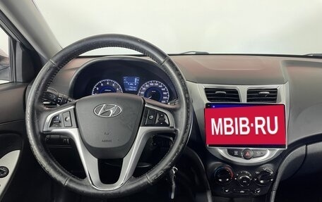 Hyundai Solaris II рестайлинг, 2011 год, 592 000 рублей, 11 фотография