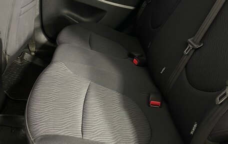 Hyundai Solaris II рестайлинг, 2011 год, 592 000 рублей, 19 фотография