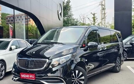 Mercedes-Benz Vito, 2021 год, 4 150 000 рублей, 1 фотография