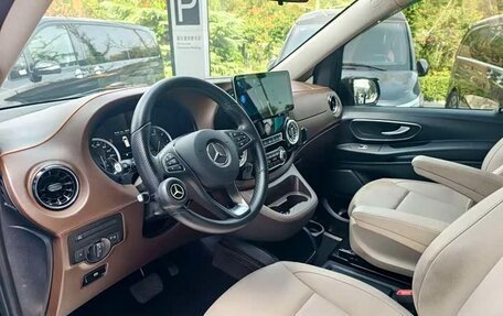 Mercedes-Benz Vito, 2021 год, 4 150 000 рублей, 9 фотография