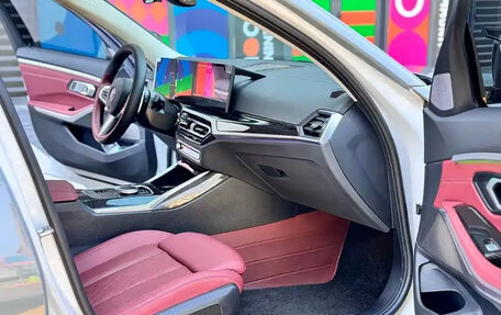 BMW 3 серия, 2022 год, 3 182 000 рублей, 9 фотография