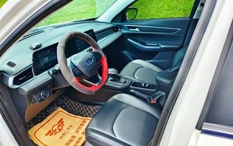 Ford Escort, 2022 год, 1 016 555 рублей, 13 фотография