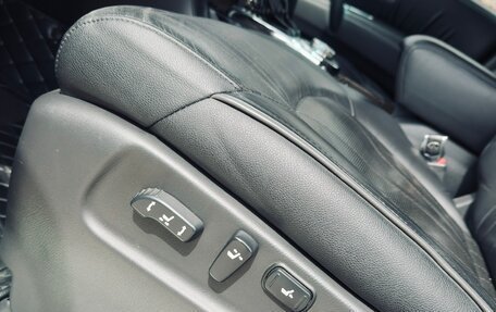 Infiniti QX56, 2011 год, 2 100 000 рублей, 13 фотография